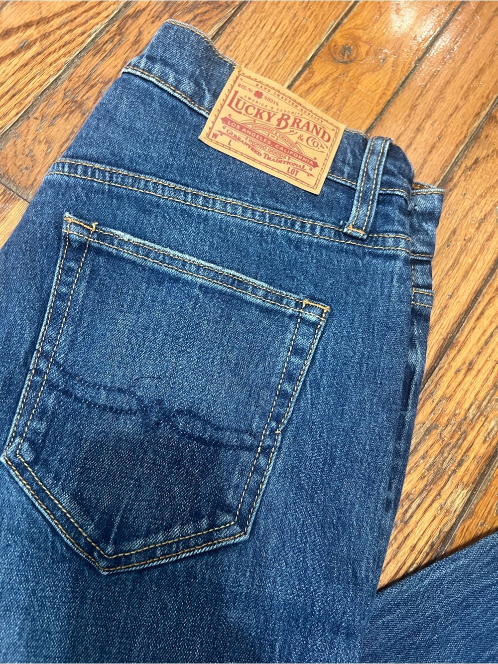 Lucky Brand Jeans Men 121 Slim 30x32 blue